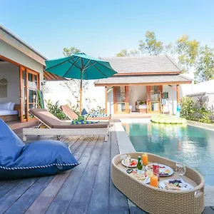 Kupu Kupu Bingin Uluwatu